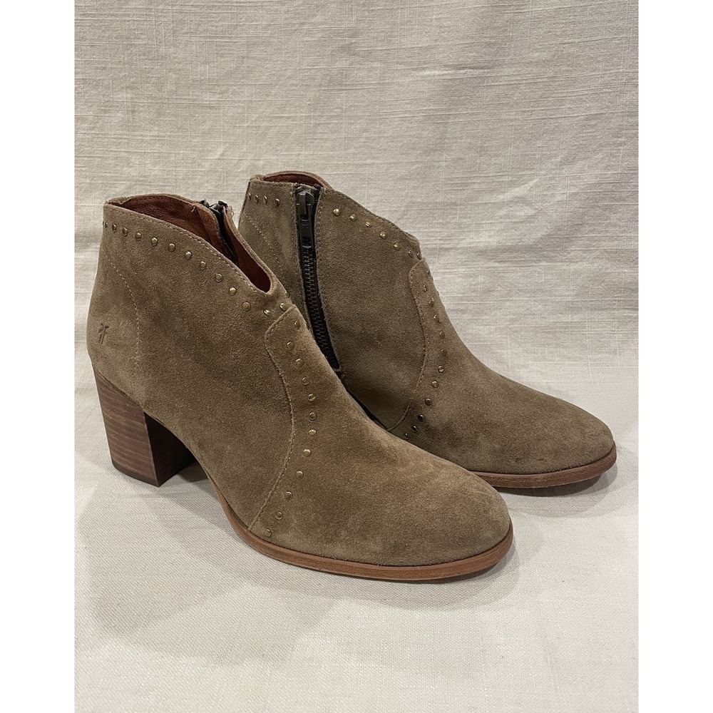 FRYE Suede Leather Short Ankle Boots Nora Olive Green‎ Studded Side Zip Size 8